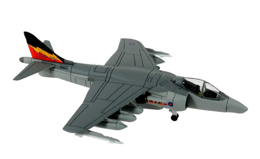 Model Easykit Revell 1:100 Hawker Harrier *